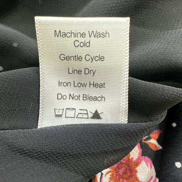 Marybelle Pleated Skirt Plus Size 4X Black Red Floral Knee Length Made USA NEW - Picture 9 of 13